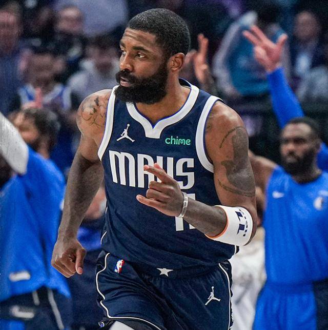 色的控球和 色的控球和